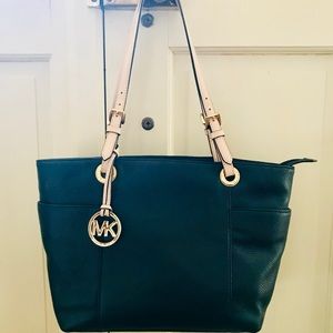 💥NWOT Michael Kors Bedford Tote